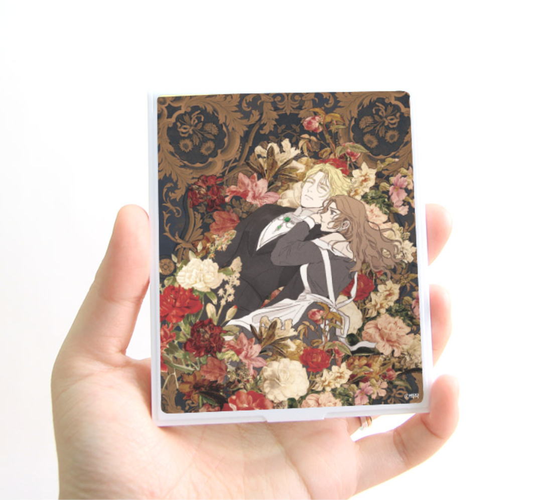 Emerald Midnight's Lover : Folding Mirror