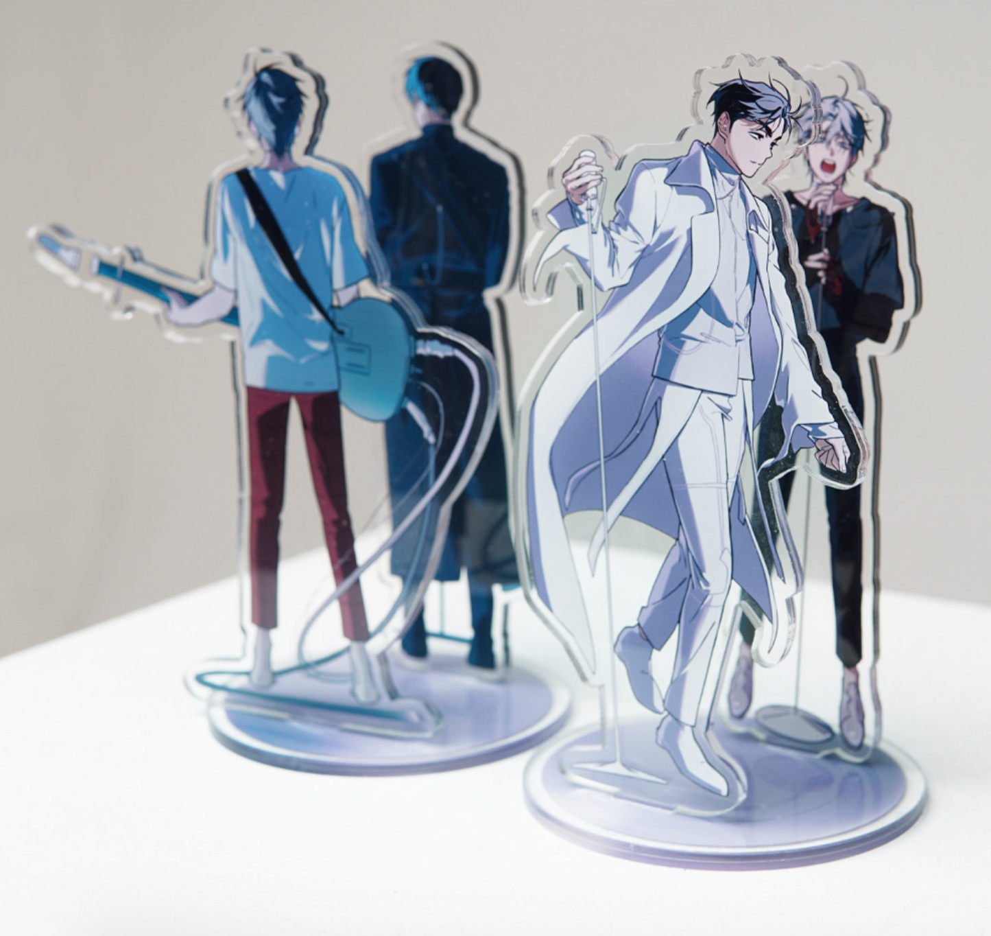 Alien Stage : IVAN & TILL Acrylic Figure