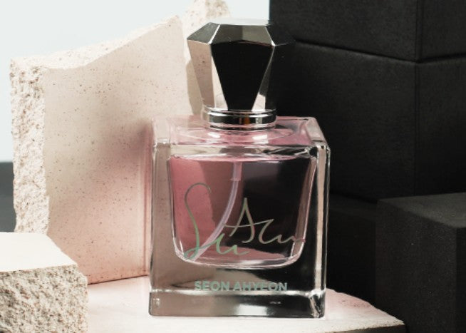 Debut or Die : SEON AHYEON Perfume