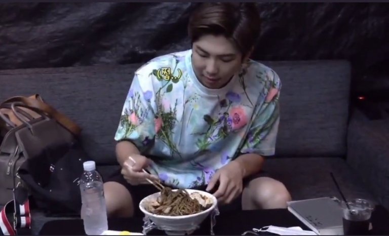 Dying Young by Cho Yong Hoon, RM read