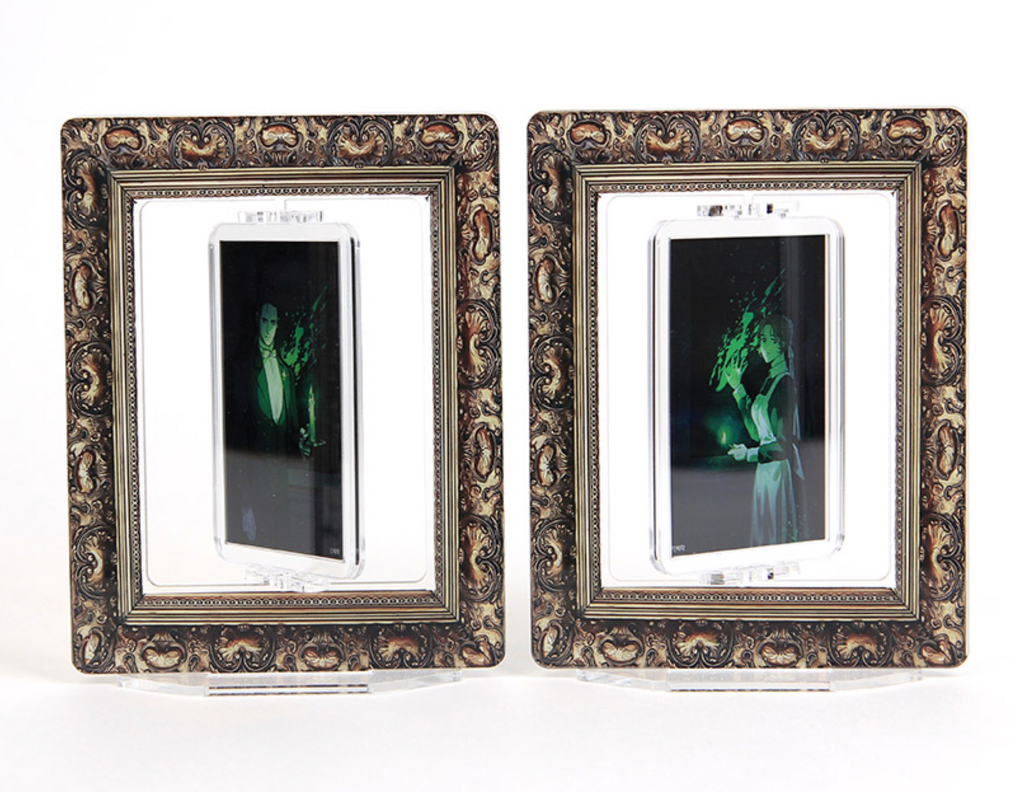 Lovers of Green Midnight : ACRYLIC TURNING STAND