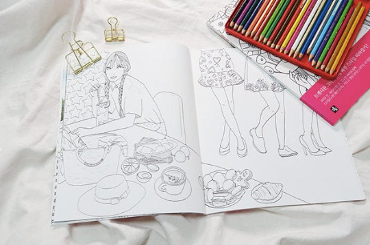 DAILY LIKE Fashion Coloring Book - Korean Colouring Book